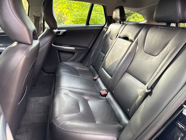 2016 Volvo V60 T5