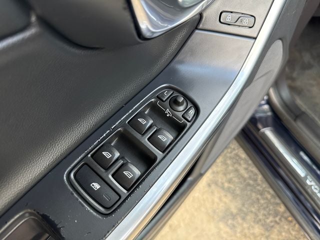 2016 Volvo V60 T5
