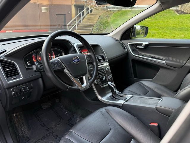 2015 Volvo XC60 T5 Premier