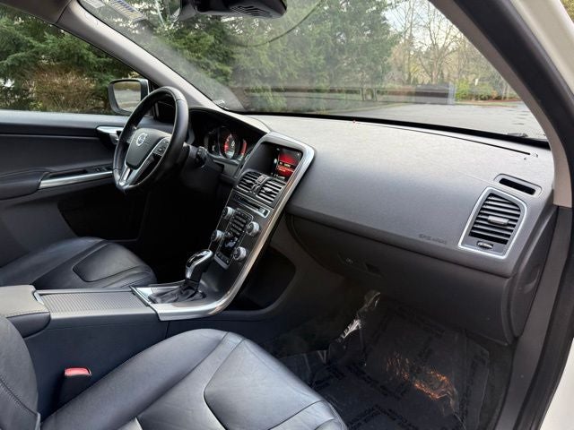 2015 Volvo XC60 T5 Premier