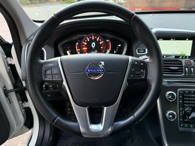 2015 Volvo XC60 T5 Premier