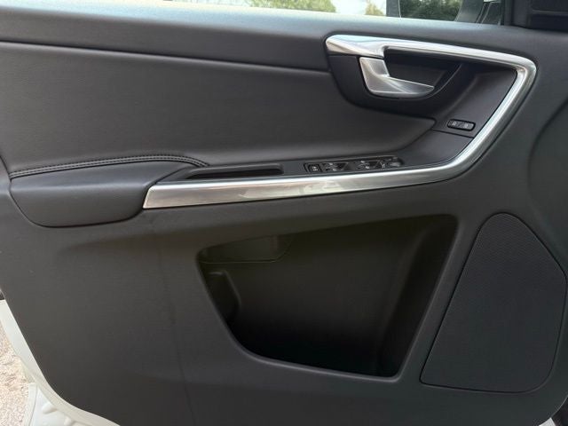 2015 Volvo XC60 T5 Premier