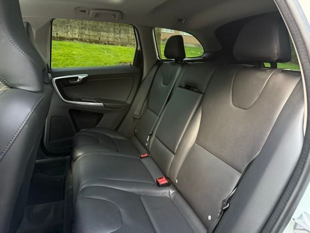 2015 Volvo XC60 T5 Premier