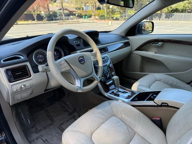 2012 Volvo XC70 T6