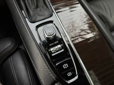2017 Volvo XC90 T6 Inscription