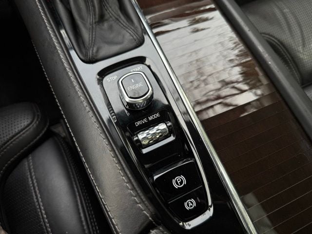 2017 Volvo XC90 T6 Inscription