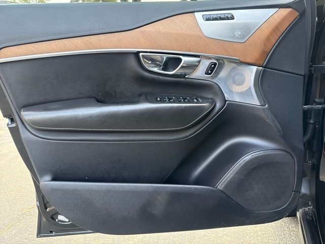 2017 Volvo XC90 T6 Inscription