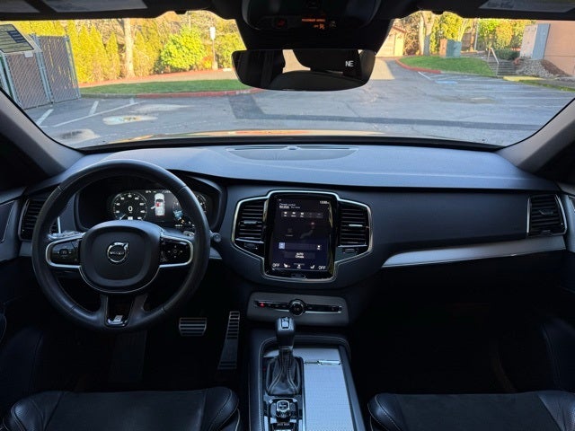 2016 Volvo XC90 T6 R-Design