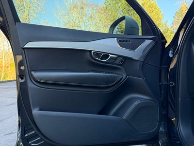 2016 Volvo XC90 T6 R-Design