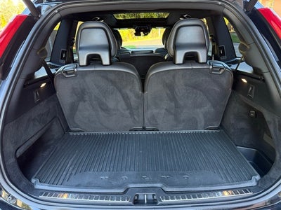 2016 Volvo XC90 T6 R-Design